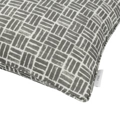 cushion atlas flint self piped edge detail