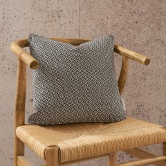 cushion jina espresso self piped edge LS