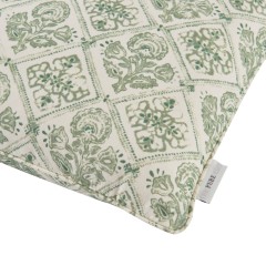 cushion watika parsley self piped edge detail