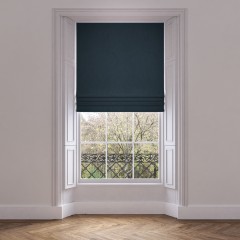 roman blind larah midnight plain lifestyle 1