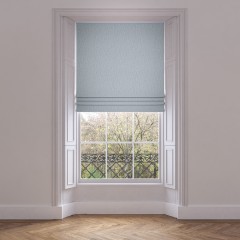 roman blind zuri sky plain lifestyle 1